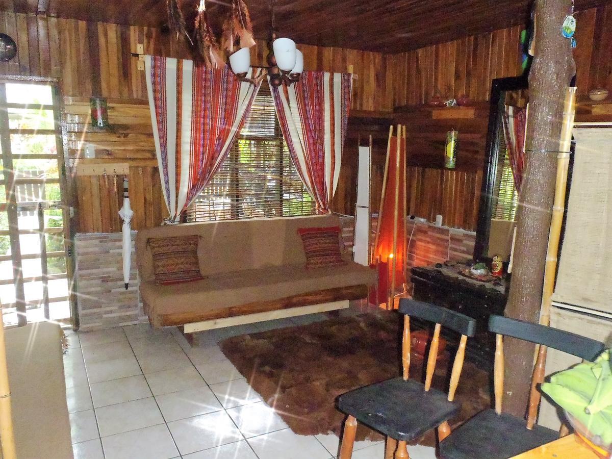 Los Angeles  Jarabacoa Family Hostel מראה חיצוני תמונה